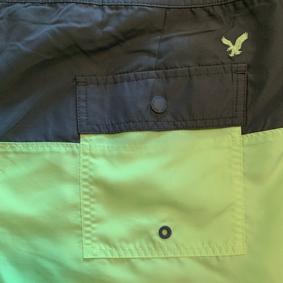 American Eagle Swim Trunks - Picture 4 of 8
